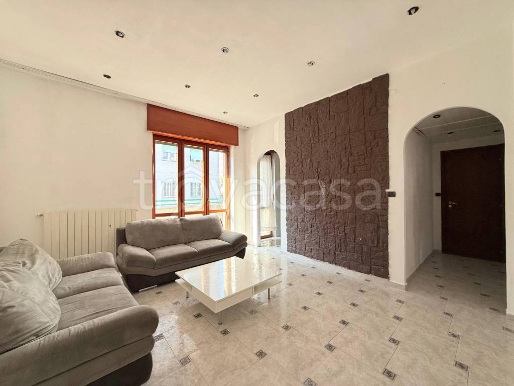 appartamento in vendita a Milano in zona Vigentino
