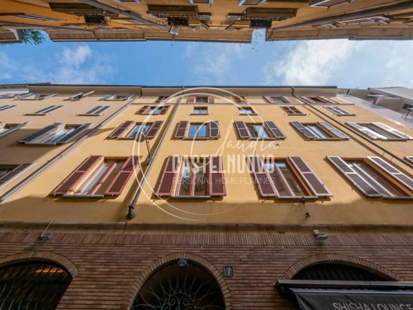 appartamento in vendita a Milano in zona Brera