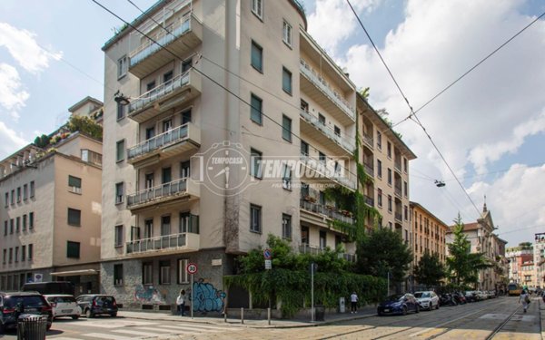 appartamento in vendita a Milano in zona Porta Vigentina