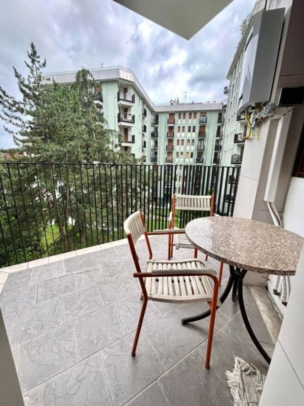 appartamento in vendita a Milano in zona Piazzale Lodi