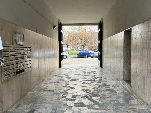 appartamento in vendita a Milano in zona Affori