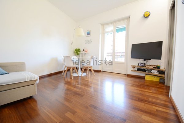 appartamento in vendita a Milano in zona Lorenteggio