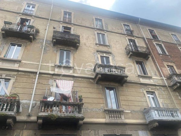 appartamento in vendita a Milano in zona Loreto