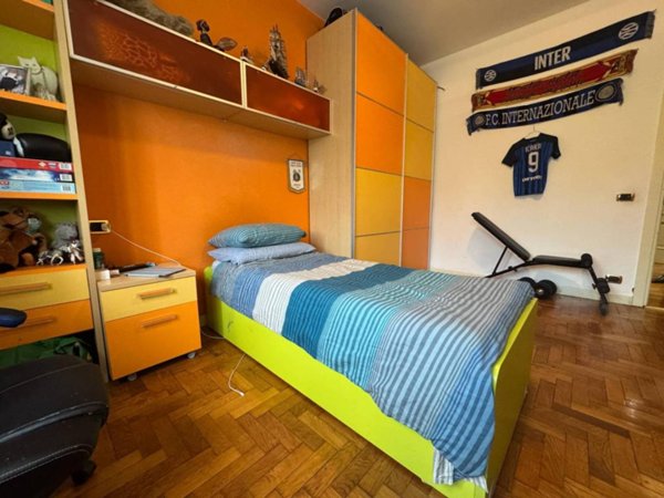 appartamento in vendita a Milano in zona Isola