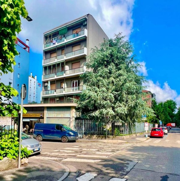 appartamento in vendita a Milano in zona Affori
