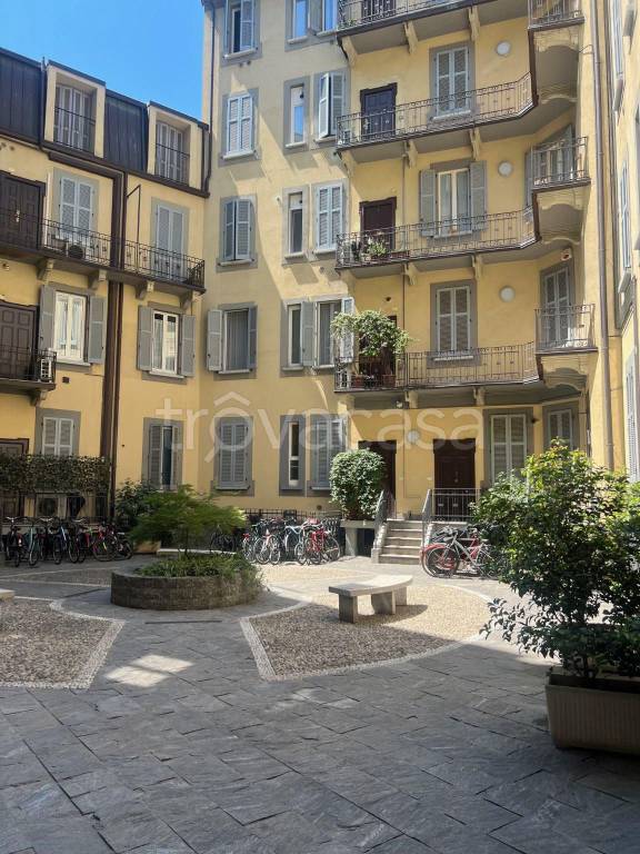 appartamento in vendita a Milano in zona Isola