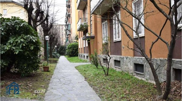 appartamento in vendita a Milano in zona Dergano