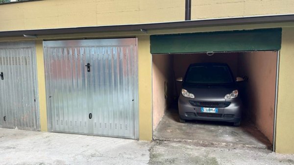 appartamento in vendita a Milano in zona Villapizzone