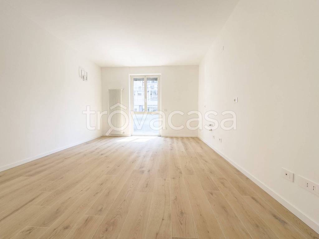 appartamento in vendita a Milano in zona Isola