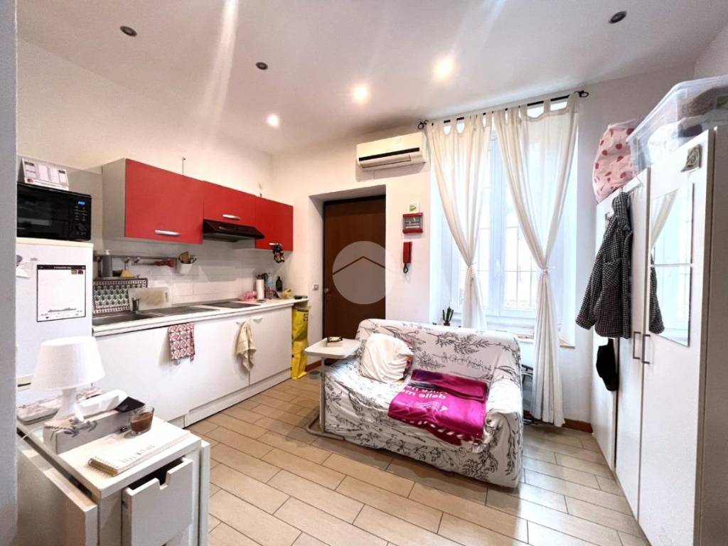 appartamento in vendita a Milano in zona Piazzale Lodi
