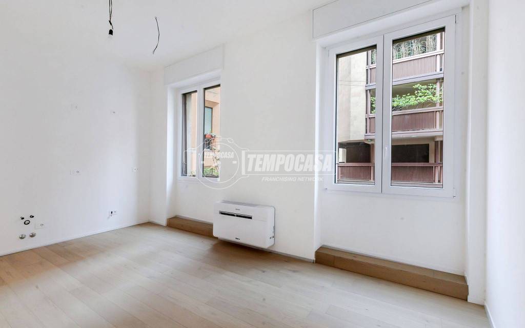 appartamento in vendita a Milano in zona Porta Nuova