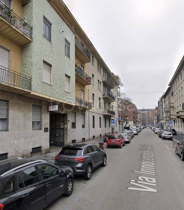 locale commerciale in vendita a Milano in zona Piazzale Lodi