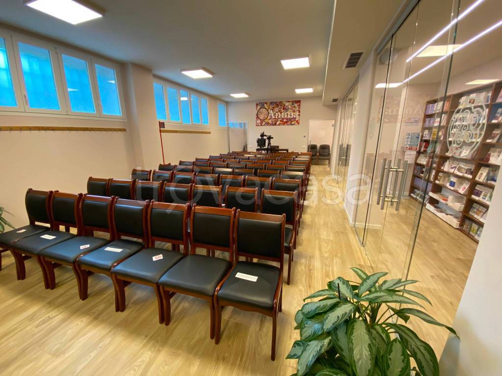 ufficio in vendita a Milano