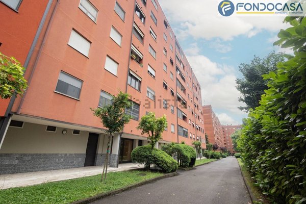 appartamento in vendita a Milano in zona Chiesa Rossa