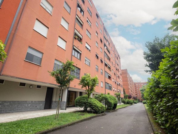 appartamento in vendita a Milano in zona Chiesa Rossa