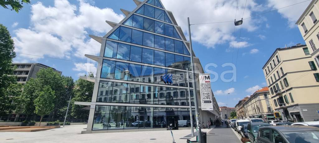 appartamento in vendita a Milano in zona Porta Garibaldi