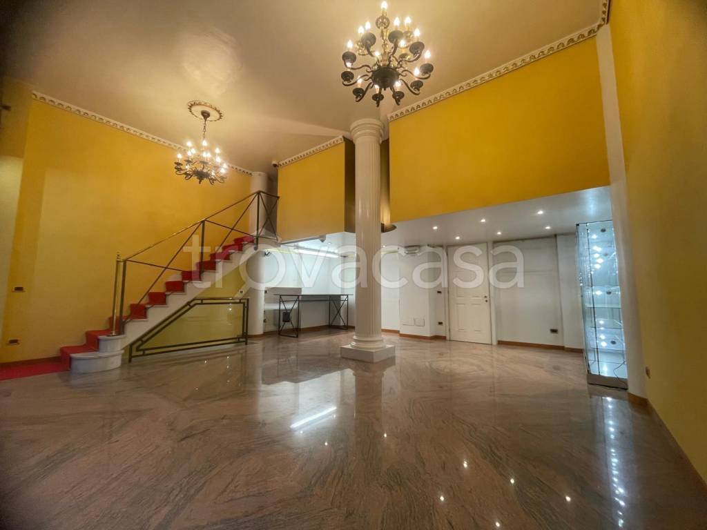 negozio in vendita a Milano in zona Centro Storico