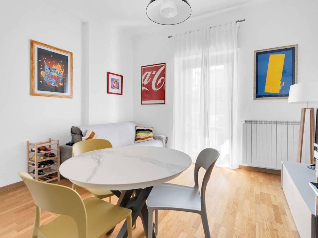 appartamento in vendita a Milano in zona Vigentino