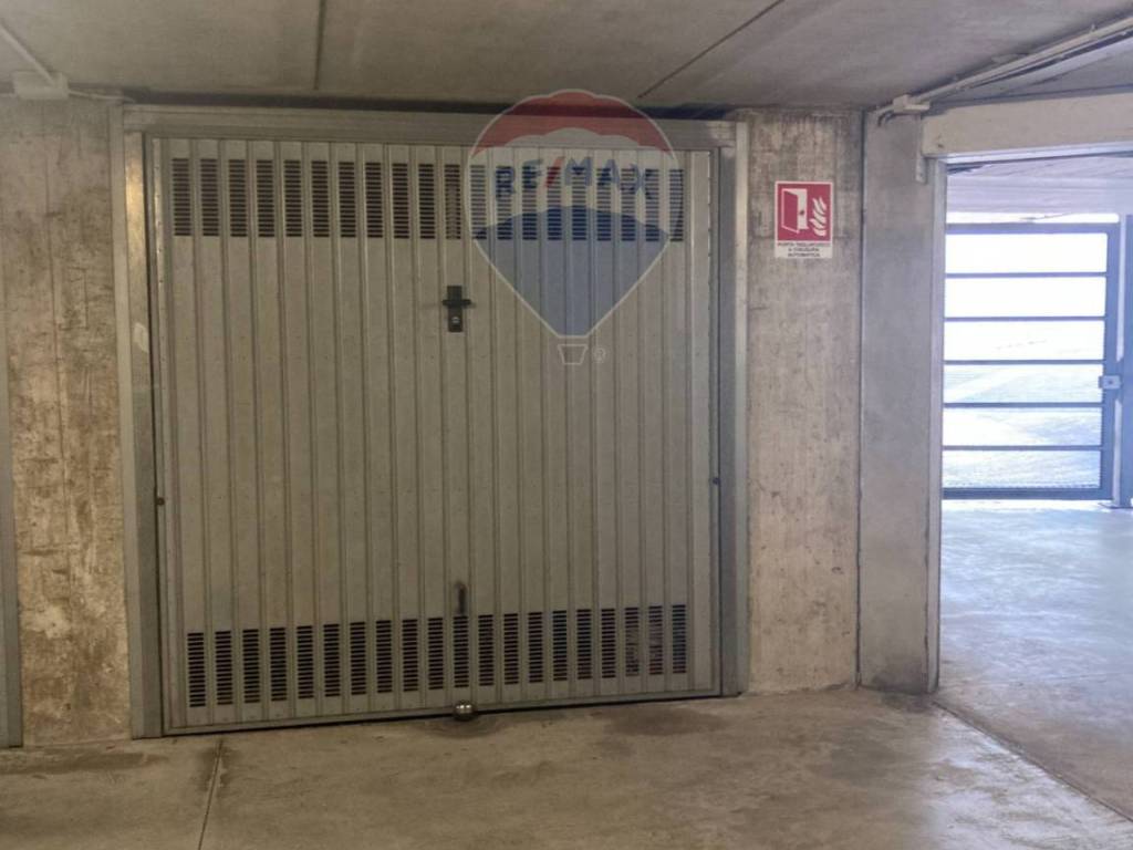 locale di sgombero in vendita a Milano in zona Rogoredo