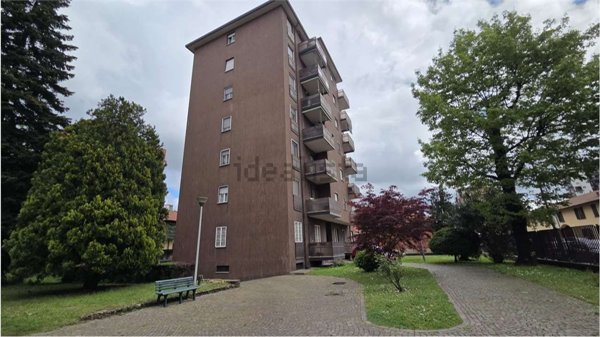 appartamento in vendita a Milano in zona Vialba