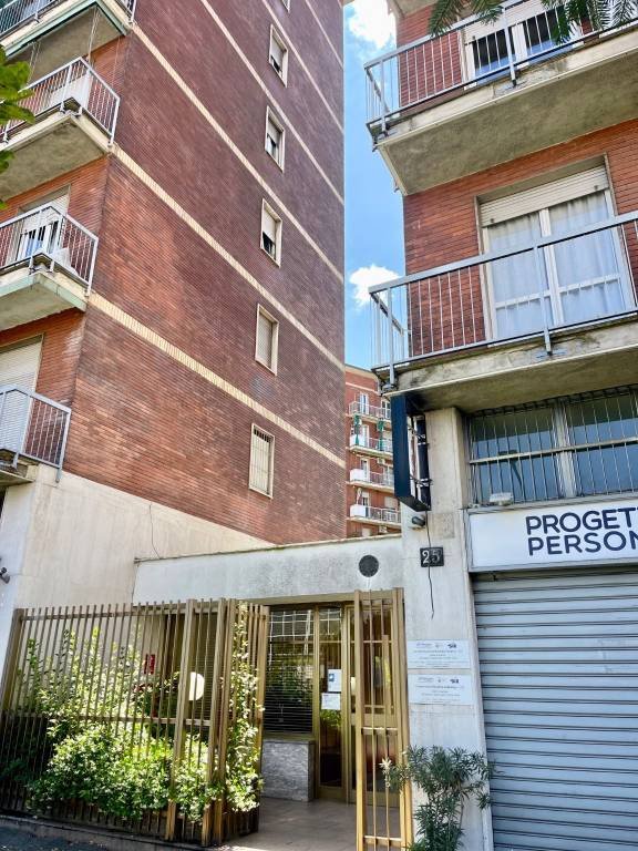 ufficio in vendita a Milano