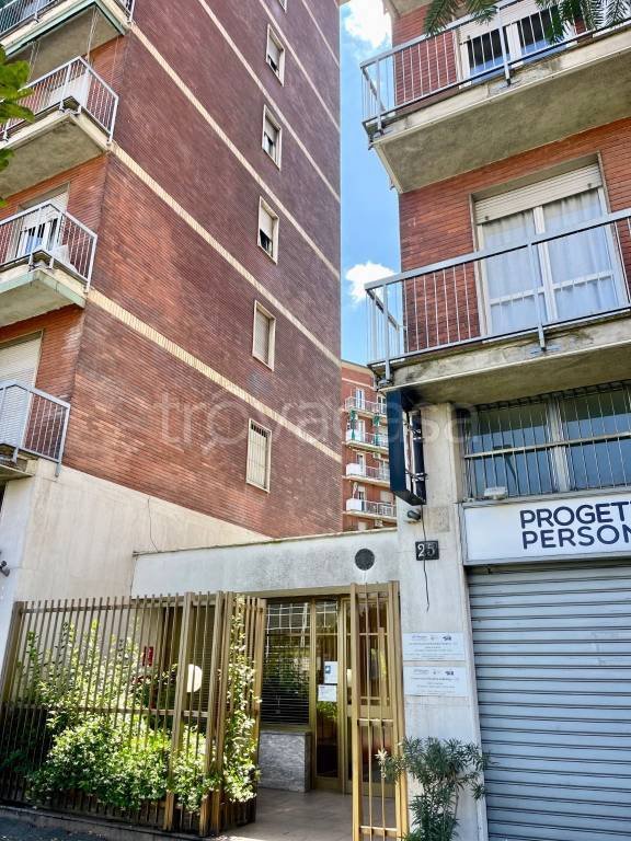 ufficio in vendita a Milano