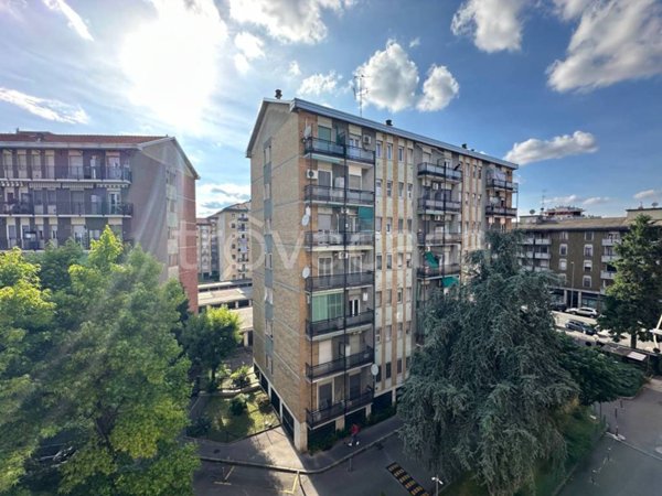 appartamento in vendita a Milano in zona Corvetto