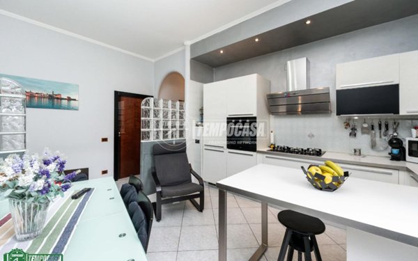 appartamento in vendita a Milano in zona Porta Venezia