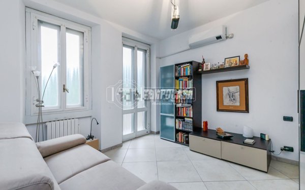 appartamento in vendita a Milano in zona Dergano