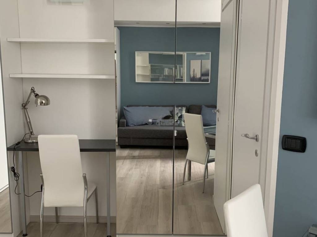 appartamento in vendita a Milano in zona Villapizzone