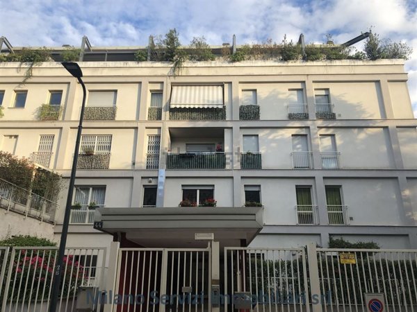 appartamento in vendita a Milano in zona Affori