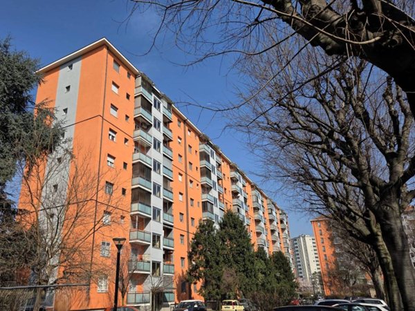 appartamento in vendita a Milano in zona Gallaratese
