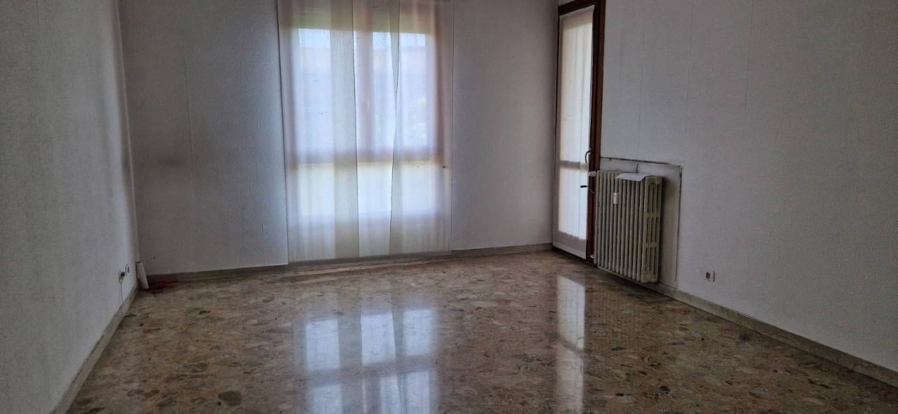 appartamento in vendita a Milano in zona Morivione