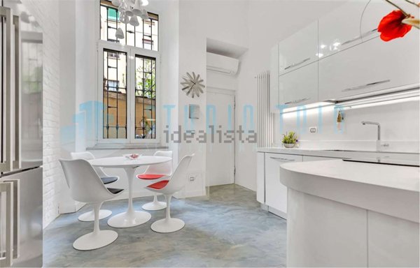 appartamento in vendita a Milano in zona Porta Venezia