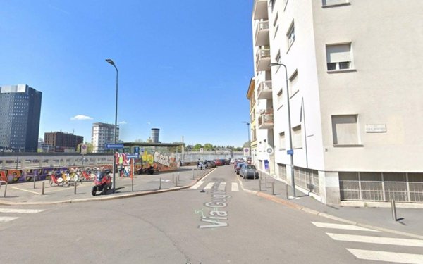 appartamento in vendita a Milano in zona Isola