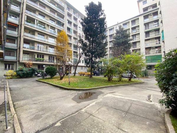 appartamento in vendita a Milano in zona Il Portello