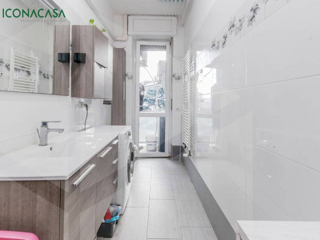 appartamento in vendita a Milano in zona Isola
