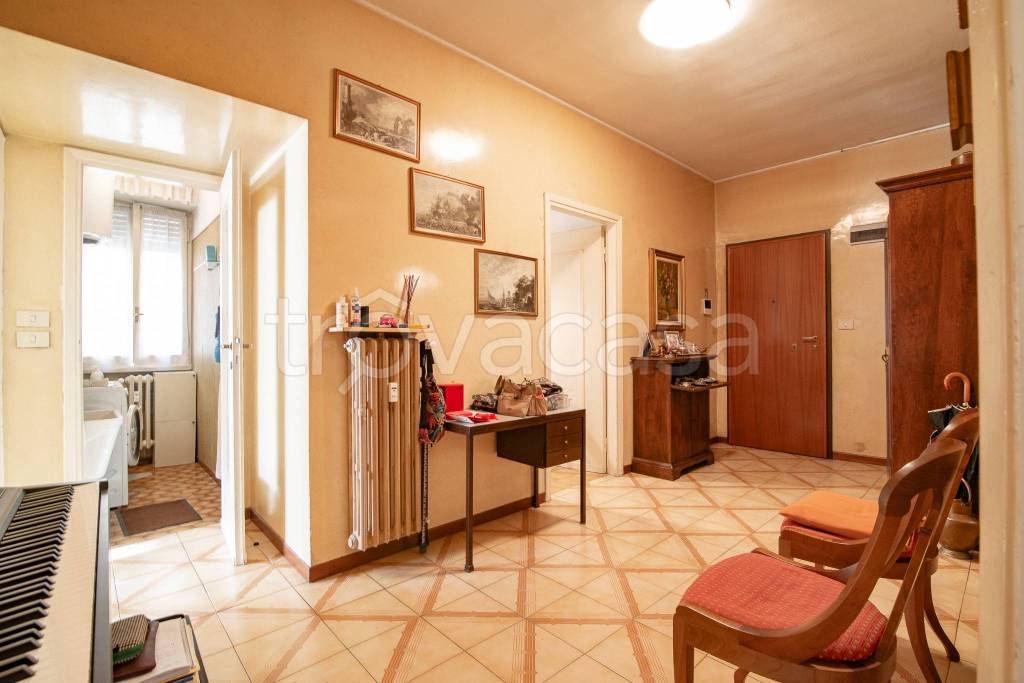 appartamento in vendita a Milano in zona Porta Romana
