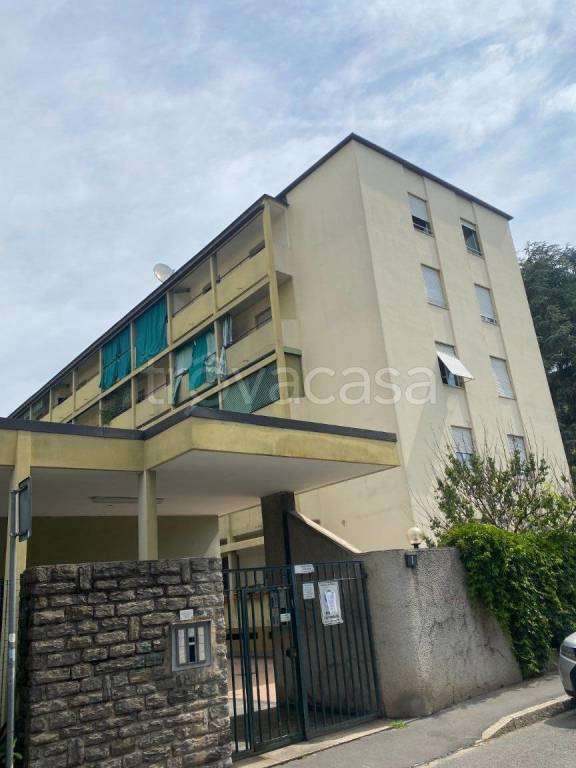 appartamento in vendita a Milano in zona Niguarda