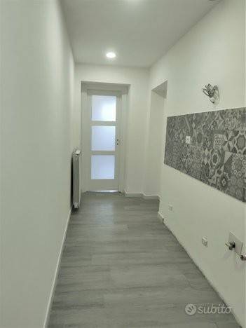 appartamento in vendita a Milano in zona Vigentino