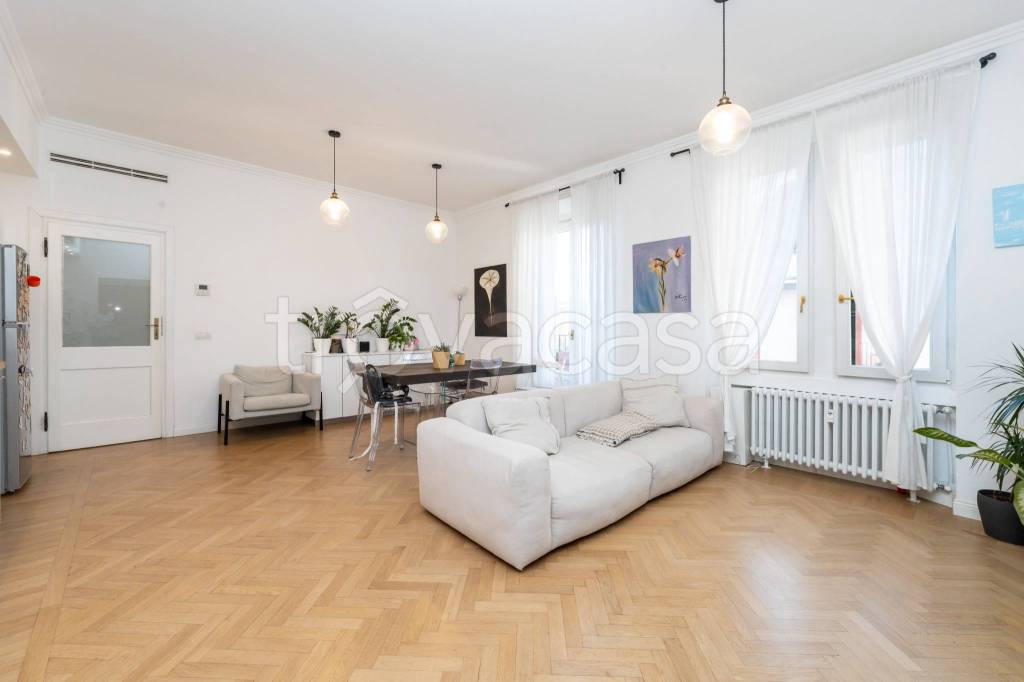 appartamento in vendita a Milano in zona San Siro
