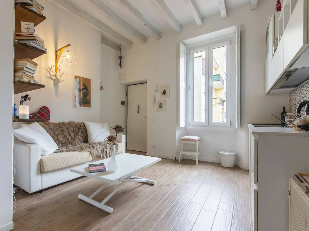 appartamento in vendita a Milano in zona Città Studi