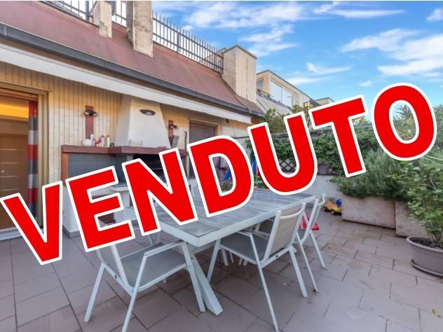 appartamento in vendita a Milano in zona Vigentino