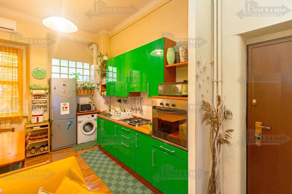 appartamento in vendita a Milano in zona Città Studi