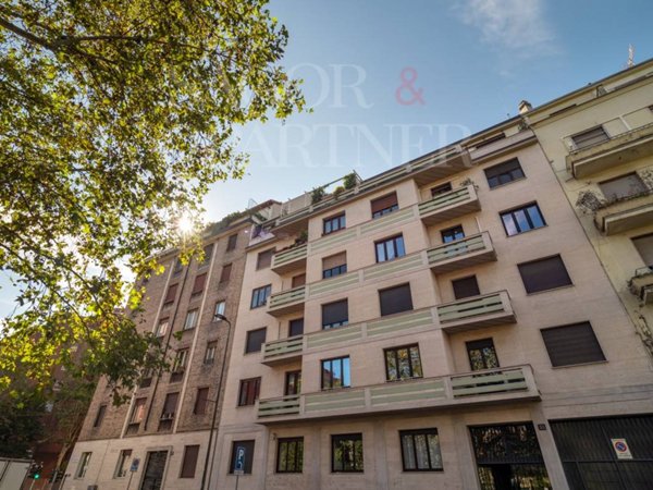 appartamento in vendita a Milano in zona Loreto