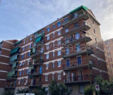 appartamento in vendita a Milano in zona Piazzale Lodi