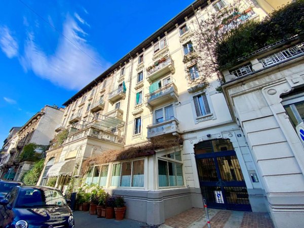 appartamento in vendita a Milano in zona Città Studi