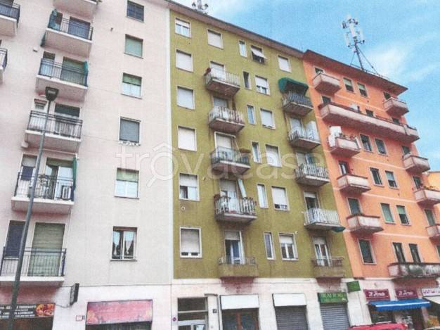 appartamento in vendita a Milano in zona San Cristoforo