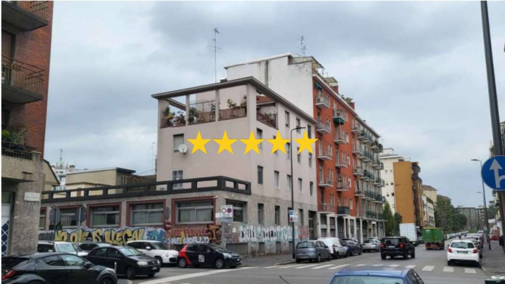 appartamento in vendita a Milano in zona Cascina dei Pomi