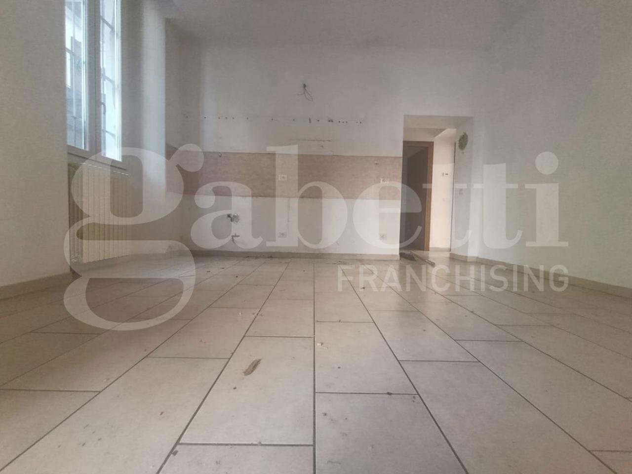 appartamento in vendita a Milano in zona Garegnano